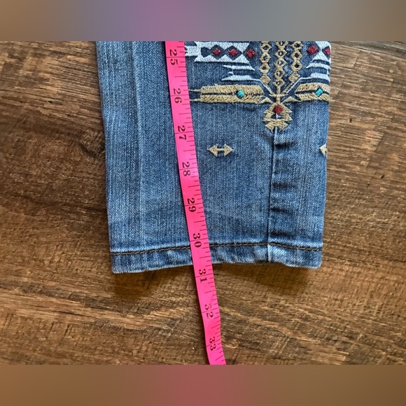 ALLEN B. Embroidered Aztec southwestern Jeans Sz 6 boho denim straight leg EUC - Picture 13 of 13